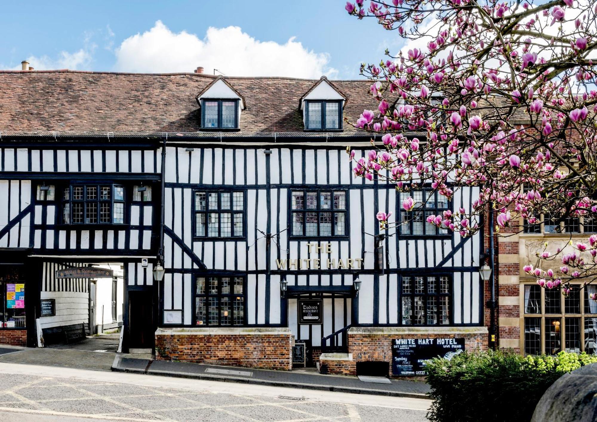 White Hart Hotel St Albans Exterior photo